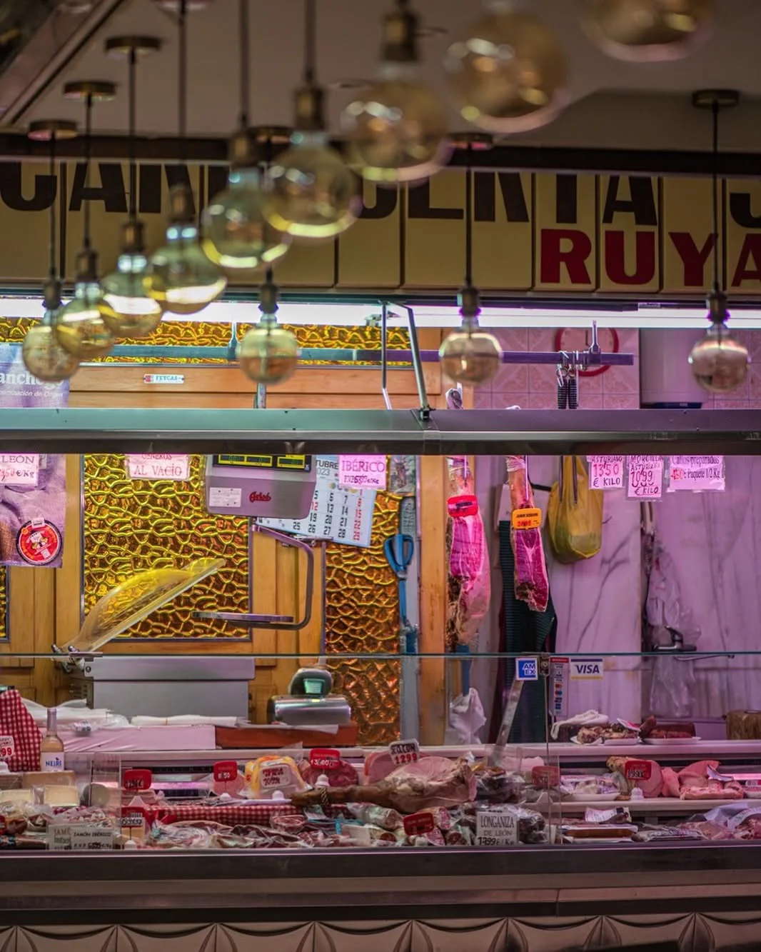 local-ruyal